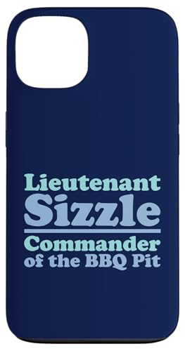 Lieutenant Sizzle, Kommandant des BBQ Pit Grill, Meat Daddy Hülle für iPhone 13 von FRESAN Funny Grilling Master Dad BBQ Father's Day