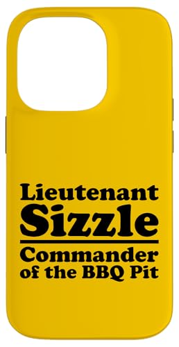 Lieutenant Sizzle, Kommandant des BBQ Pit Grill, Meat Daddy Hülle für iPhone 14 Pro von FRESAN Funny Grilling Master Dad BBQ Father's Day