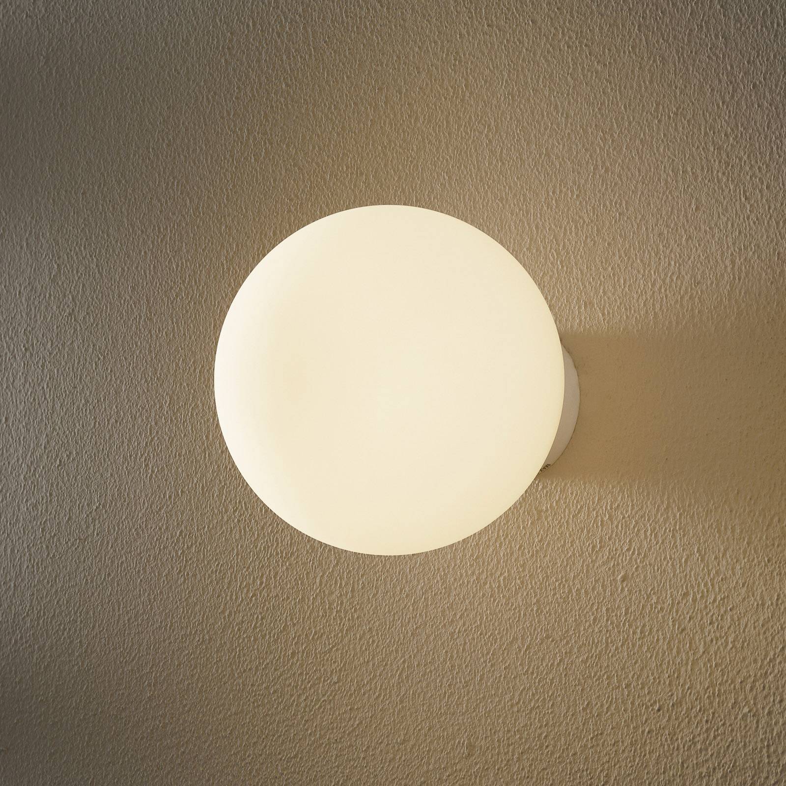 Fabbian Lumi Sfera Glas-Wandleuchte, Ø 14 cm Fabbian Lumi Sfera Glas-Wandleuchte, Ø 14 cm von Fabbian
