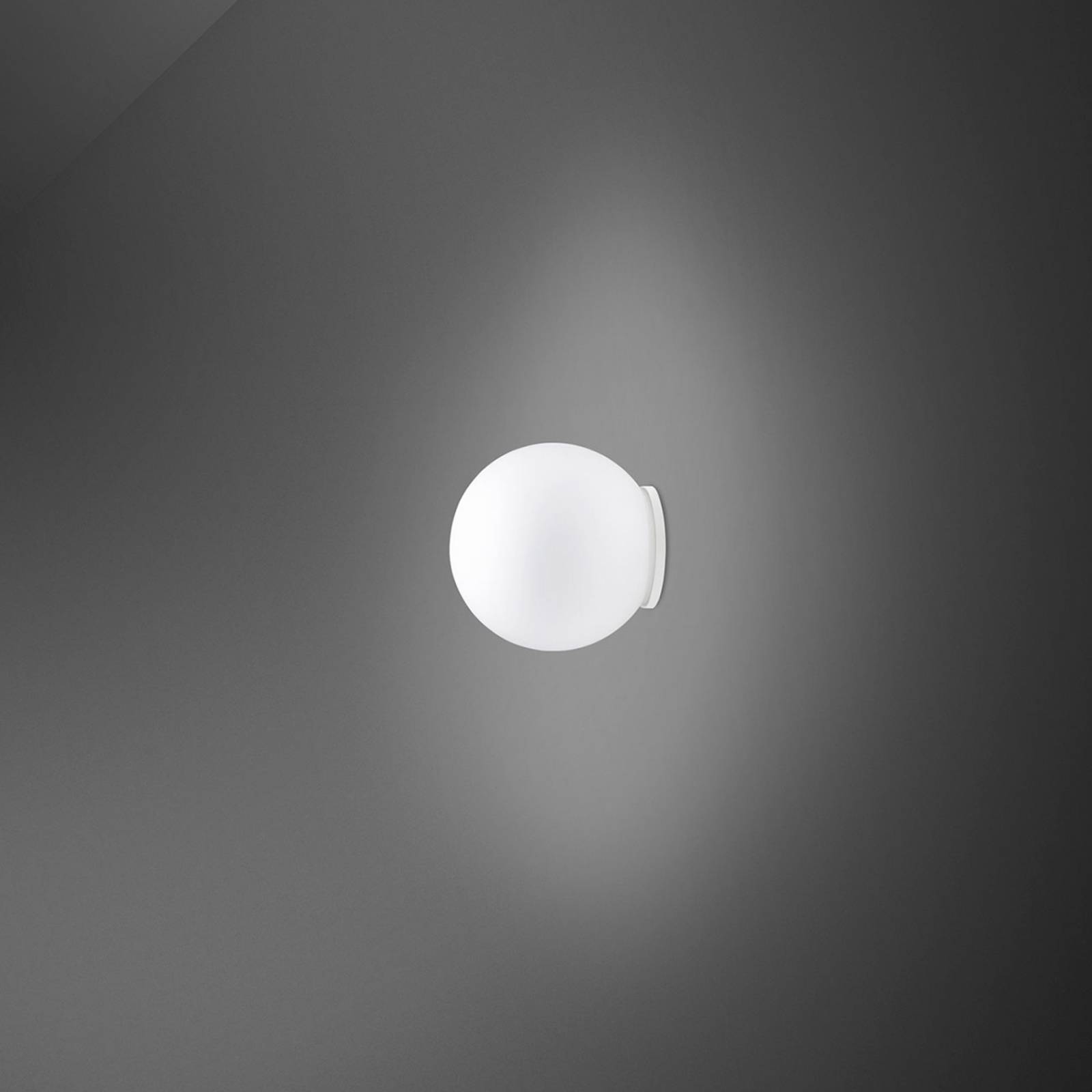 Fabbian Lumi Sfera Glas-Wandleuchte, Ø 9 cm Fabbian Lumi Sfera Glas-Wandleuchte, Ø 9 cm von Fabbian