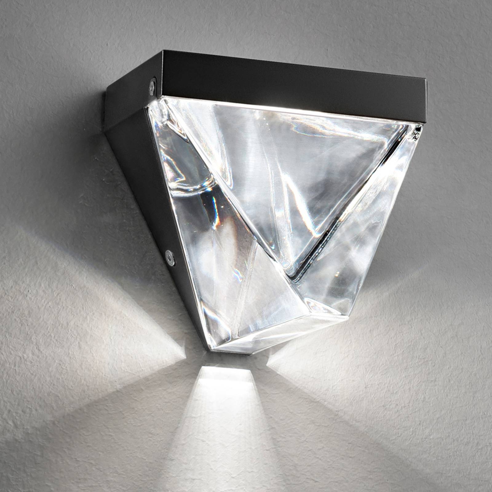 Fabbian Tripla - Kristall-LED-Wandlampe, anthrazit Fabbian Tripla - Kristall-LED-Wandlampe, anthrazit von Fabbian
