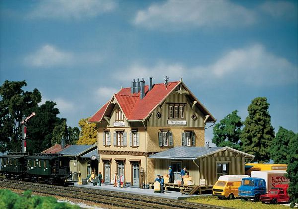 Bahnhof Güglingen von Faller