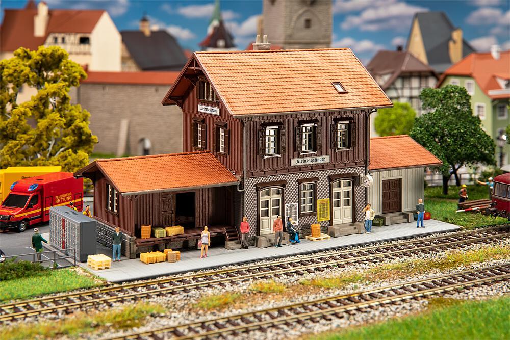 Bahnhof Kleinengstingen Bahnhof Kleinengstingen von Faller
