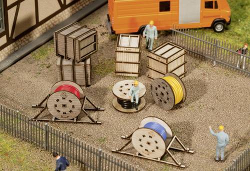 Faller 180617 H0 Transportkisten und Leitungsrollen Bausatz Faller 180617 H0 Transportkisten und Leitungsrollen Bausatz von Faller