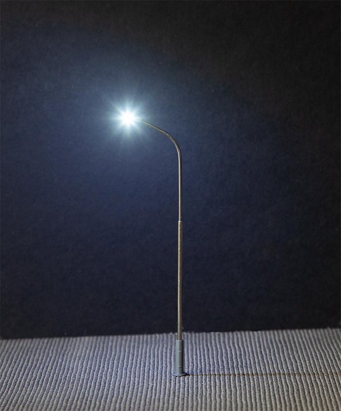 LED-Peitschenleuchte HO LED-Peitschenleuchte HO von Faller