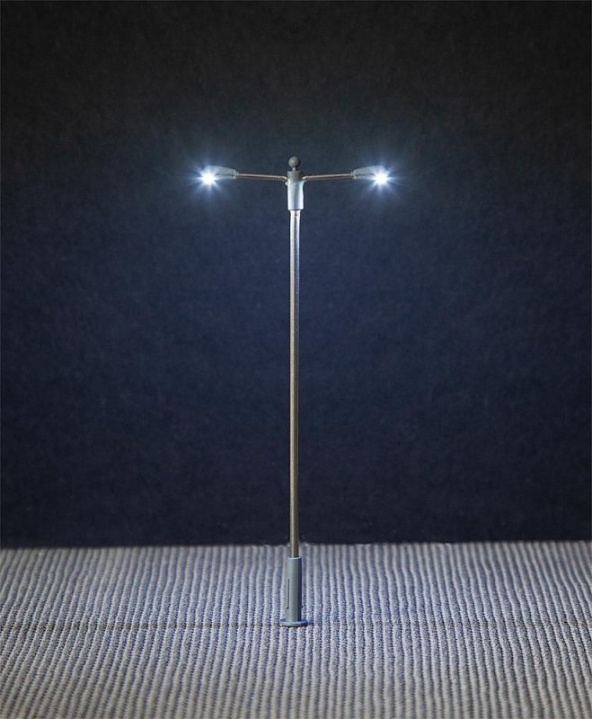 LED-Straßenbeleuchtung, Doppelausleger LED-Straßenbeleuchtung, Doppelausleger von Faller