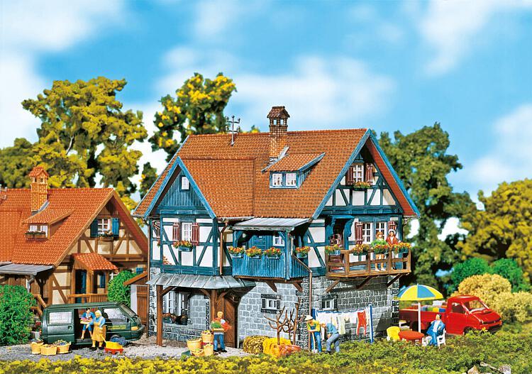Landliches Fachwerkhaus Landliches Fachwerkhaus von Faller