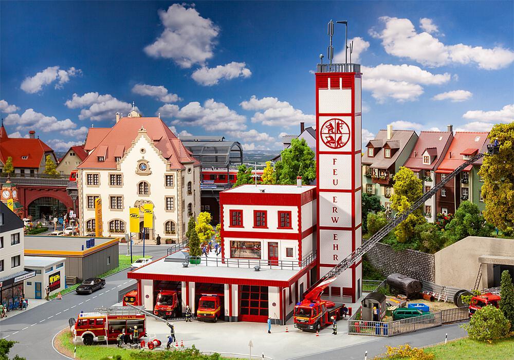 Moderne Feuerwache Moderne Feuerwache von Faller