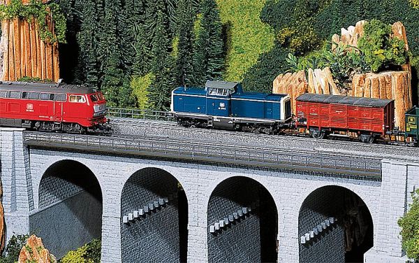 Viadukt-Oberteil Viadukt-Oberteil von Faller