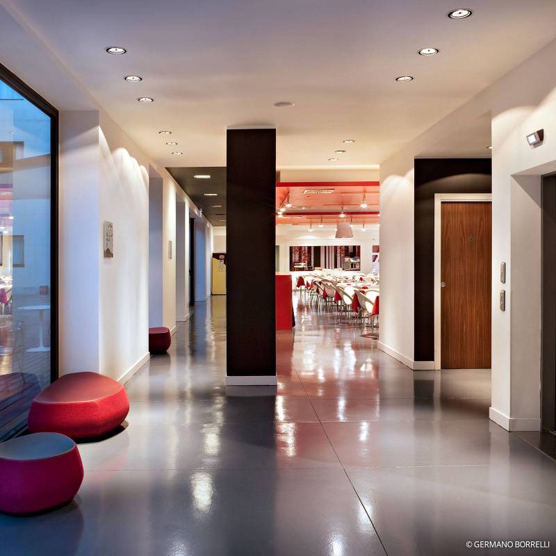 FLOS Wan - Hochvolt-Einbaudownlight, alu von Flos Architectural