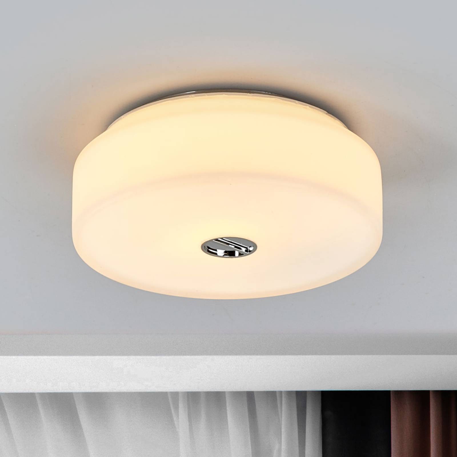 FLOS Mini Button Deckenleuchte aus Glas FLOS Mini Button Deckenleuchte aus Glas von Flos
