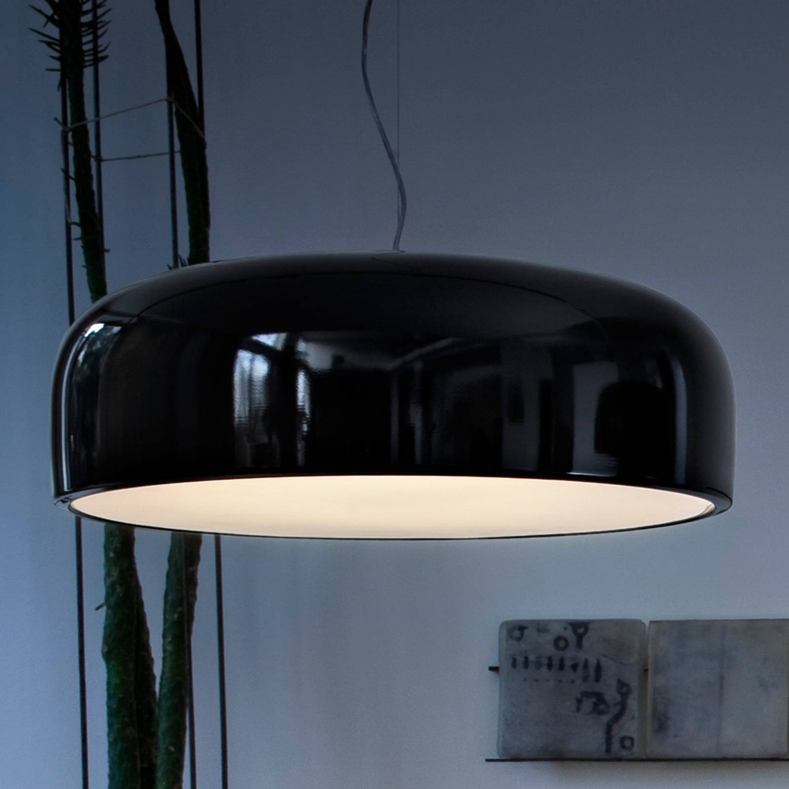 FLOS Smithfield S - Hängelampe in Schwarz glänzend FLOS Smithfield S - Hängelampe in Schwarz glänzend von Flos