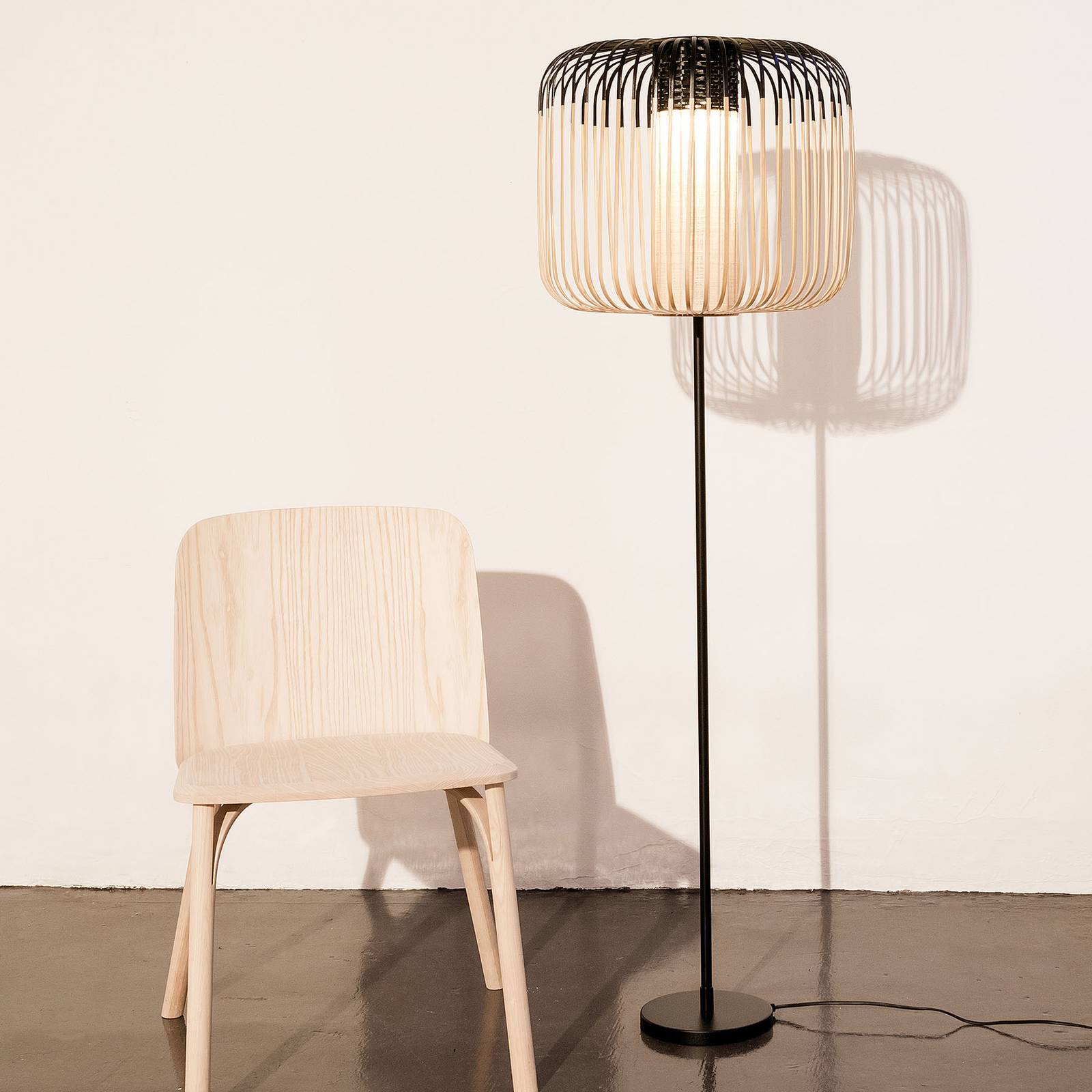 Forestier Bamboo Light Stehlampe 1-flammig schwarz Forestier Bamboo Light Stehlampe 1-flammig schwarz von Forestier