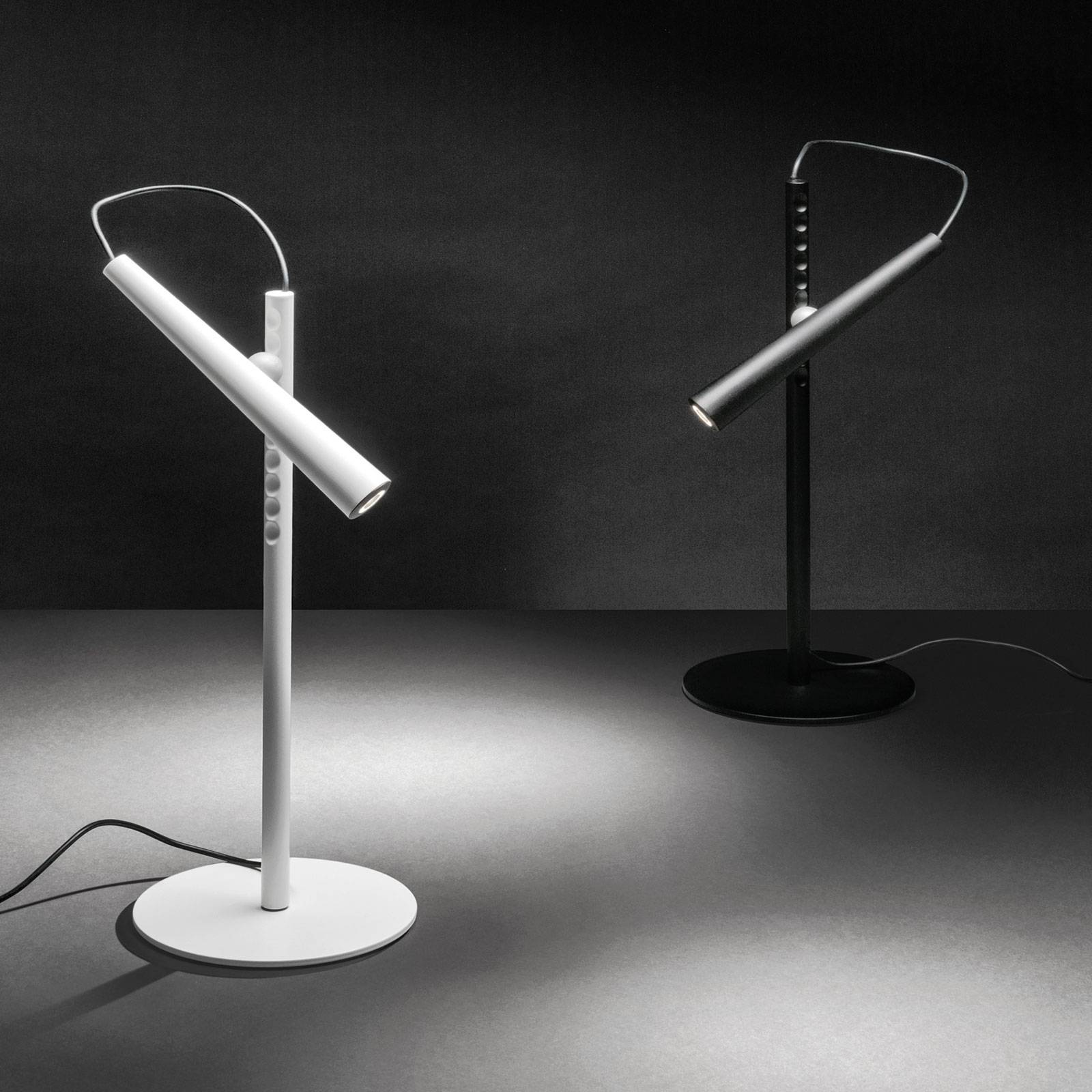 Foscarini Magneto LED-Tischleuchte, weiß von Foscarini