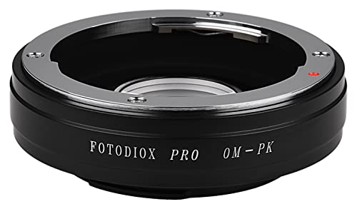 Fotodiox Pro Lens Mount Adapter Compatible with Olympus OM 35mm Film Lenses on Pentax K-Mount Cameras von Fotodiox