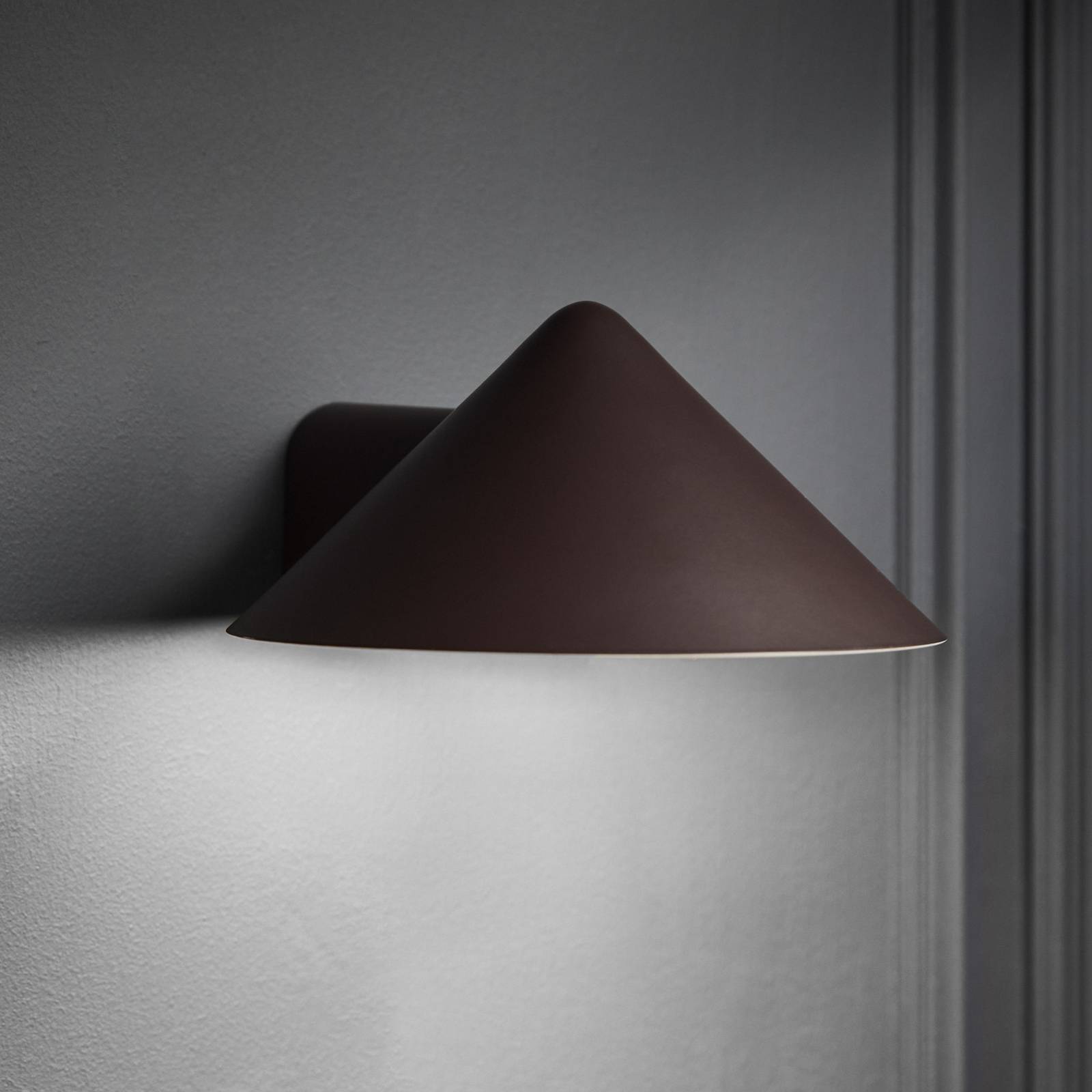 FRANDSEN LED-Wandlampe Grasp, dunkelrot, Breite 15 cm FRANDSEN LED-Wandlampe Grasp, dunkelrot, Breite 15 cm von Frandsen