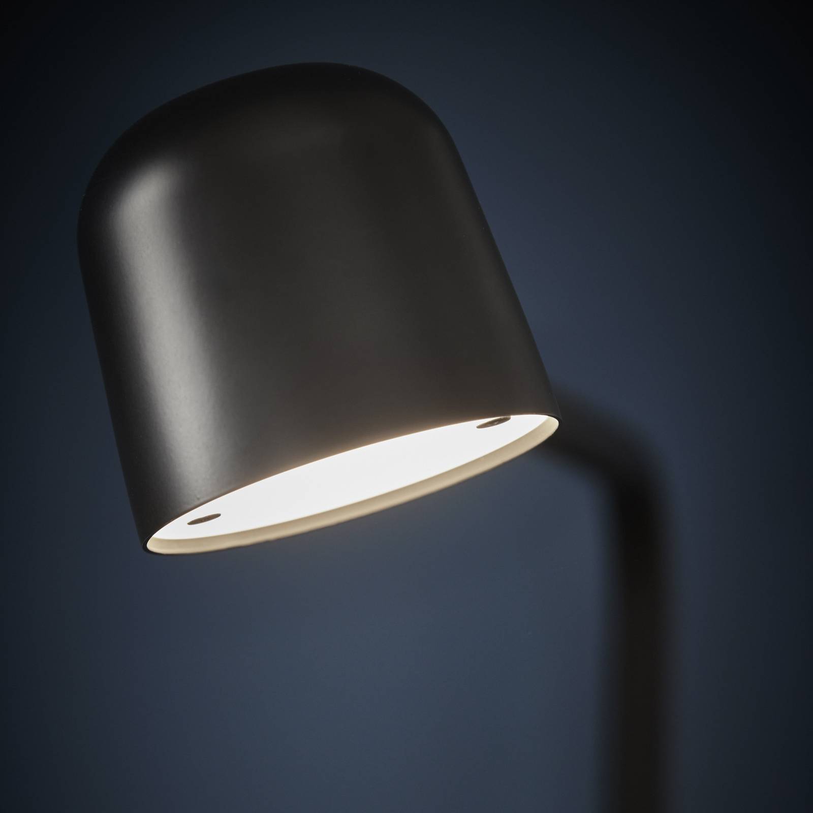 FRANDSEN LED-Wandlampe Satellite, schwarz, Ausladung 47 cm FRANDSEN LED-Wandlampe Satellite, schwarz, Ausladung 47 cm von Frandsen