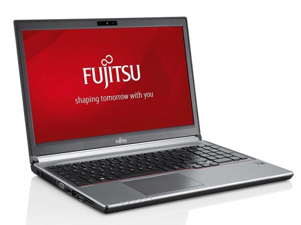 Fujitsu Lifebook E754 15,6 Zoll HD Intel Core i5 256GB SSD 8GB Windows 10 Home inkl. Docking von Fujitsu