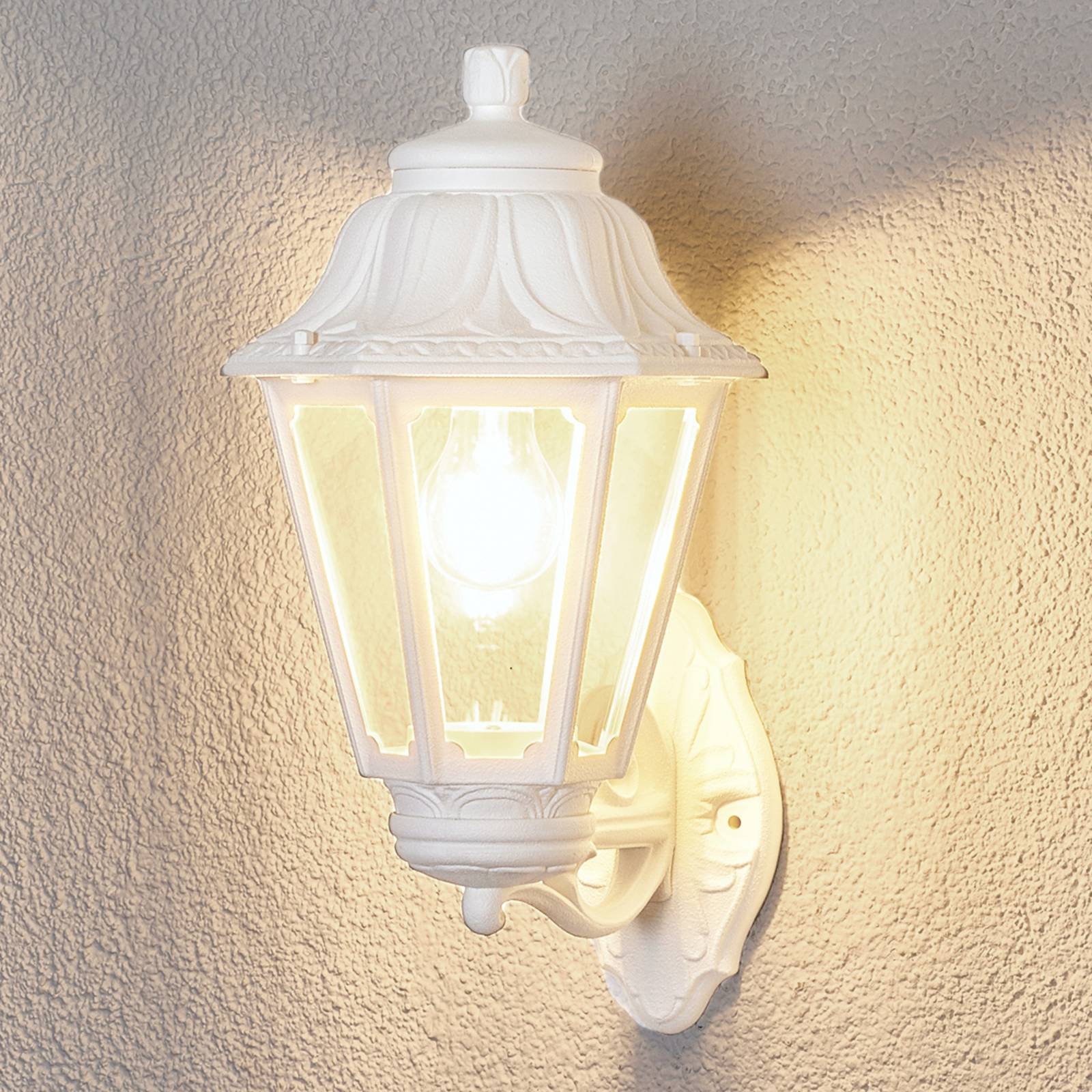 LED-Außenwandlampe Bisso Anna E27 weiß von Fumagalli