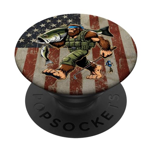Bigfoot Fisherman mit Großbarsch und amerikanischer Flagge PopSockets Klebender PopGrip Bigfoot Fisherman mit Großbarsch und amerikanischer Flagge PopSockets Klebender PopGrip von Funny Bigfoot Fishing Largemouth Bass Fisherman