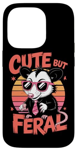 Niedliches, aber wildes Opossum Hülle für iPhone 14 Pro von Funny Cute But Feral Gifts for Women and Men