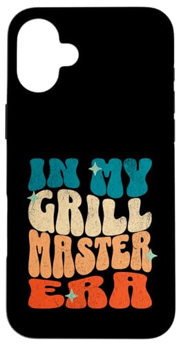 In My Grill Master Era Vatertag Retro Papa Opa Hülle für iPhone 16 Plus In My Grill Master Era Vatertag Retro Papa Opa Hülle für iPhone 16 Plus von Funny Father's Day Gear