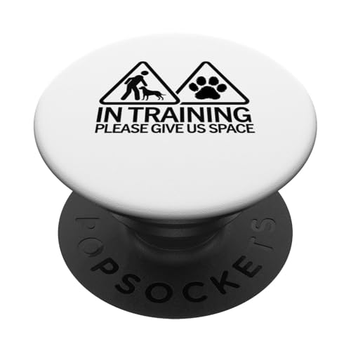 Hundetraining Fortschritt Bitte geben Sie uns Platz Lustiger Hund PopSockets Klebender PopGrip Hundetraining Fortschritt Bitte geben Sie uns Platz Lustiger Hund PopSockets Klebender PopGrip von Funny Graphic Tees Women Men Kids