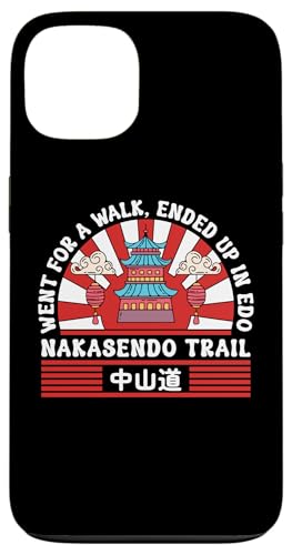 Wanderung auf dem Nakasendo Trail zur Edo Japan Travel Pagode Hülle für iPhone 13 von Funny Japan Gifts