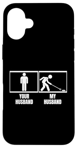 Lustiges Shuffleboard mit Aufschrift "Your Husband My Husband Wife" Hülle für iPhone 16 Plus Lustiges Shuffleboard mit Aufschrift "Your Husband My Husband Wife" Hülle für iPhone 16 Plus von Funny Outdoor Shuffleboard Game Designs