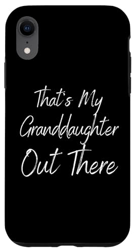 Das ist meine Enkelin da draußen Volleyball Oma Opa Hülle für iPhone XR Das ist meine Enkelin da draußen Volleyball Oma Opa Hülle für iPhone XR von Funny That's My Granddaughter Out There Volleyball