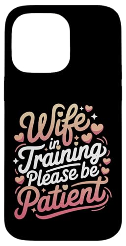 Ehefrau Ehefrau im Training bitte haben Sie Geduld Hülle für iPhone 14 Pro Max Ehefrau Ehefrau im Training bitte haben Sie Geduld Hülle für iPhone 14 Pro Max von Funny Wife Marriage Couple Wedding Anniversary