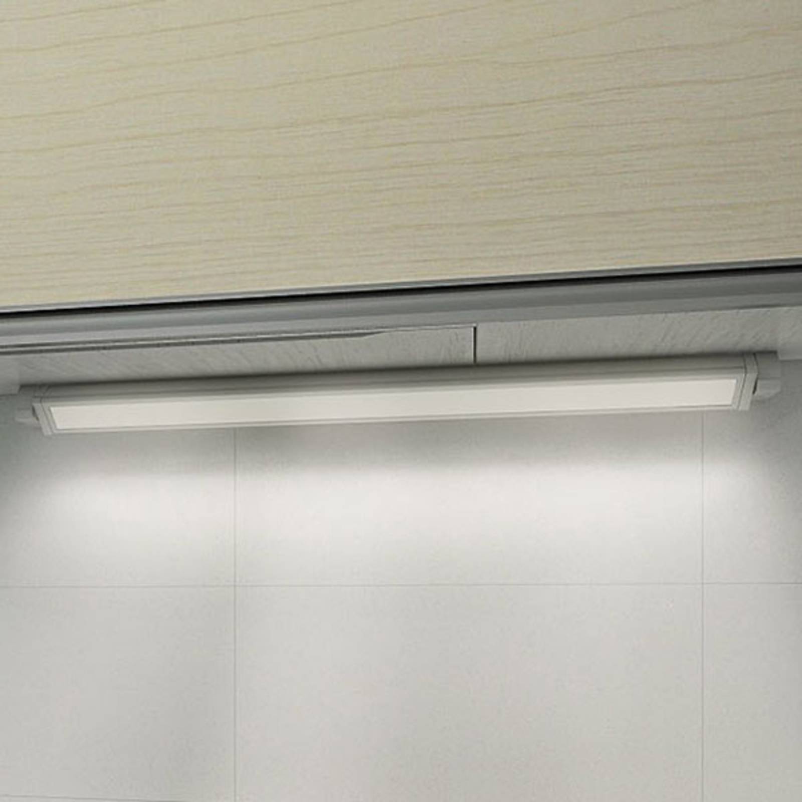 LED-Möbel-Anbauleuchte 957, Länge 34,8 cm LED-Möbel-Anbauleuchte 957, Länge 34,8 cm von G & L Handels GmbH