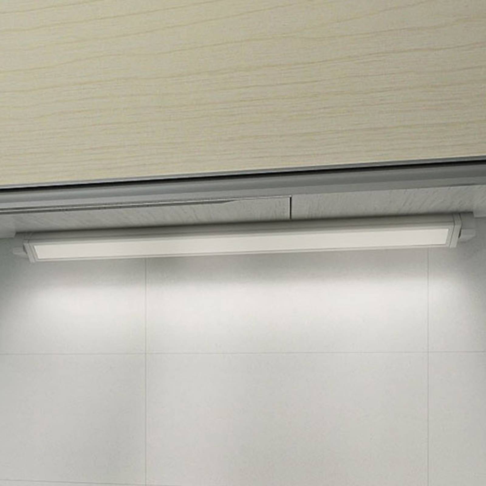 LED-Möbel-Anbauleuchte 957, Länge 90,8 cm LED-Möbel-Anbauleuchte 957, Länge 90,8 cm von G & L Handels GmbH