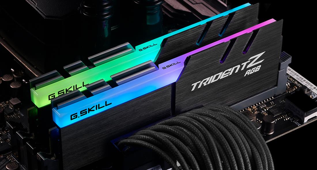 G.Skill TridentZ RGB Series - DDR4 - 64 GB Set: 2 x 32 GB - DIMM 288-PIN - 4000 MHz / PC4-32000 - CL18 - 1.4 V - ungepuffert - non-ECC (F4-4000C18D-64GTZR) von G.Skill