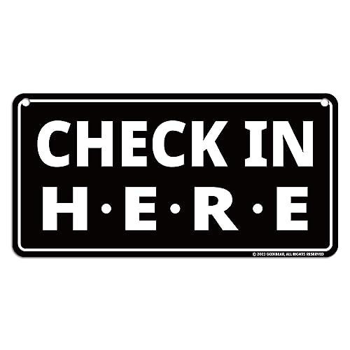 GEEKBEAR Schild "Check In Here" zum Aufhängen an der Decke, 30,5 x 15,2 cm, Schwarz GEEKBEAR Schild "Check In Here" zum Aufhängen an der Decke, 30,5 x 15,2 cm, Schwarz von GEEKBEAR