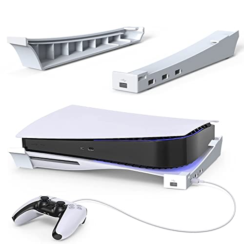 Geekria Horizontaler Ständer kompatibel mit PS5-Konsole mit 4-Port-USB-Hub, PS5-Zubehör-Basishalter kompatibel mit Playstation 5 Digital & Disc Editions,1 USB 2.0-Datenanschluss und 3 Ladeanschlüssen von GEEKRIA