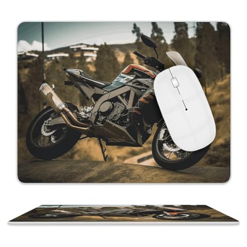 Leder-Mauspad, Computer-Mauspad mit genähten Kanten, Zug-Mauspad für geeignete Laptops, langlebig, Sport, Motorrad, bedrucktes Mauspad für Computer, Büro und Zuhause Leder-Mauspad, Computer-Mauspad mit genähten Kanten, Zug-Mauspad für geeignete Laptops, langlebig, Sport, Motorrad, bedrucktes Mauspad für Computer, Büro und Zuhause von GHEPSDW