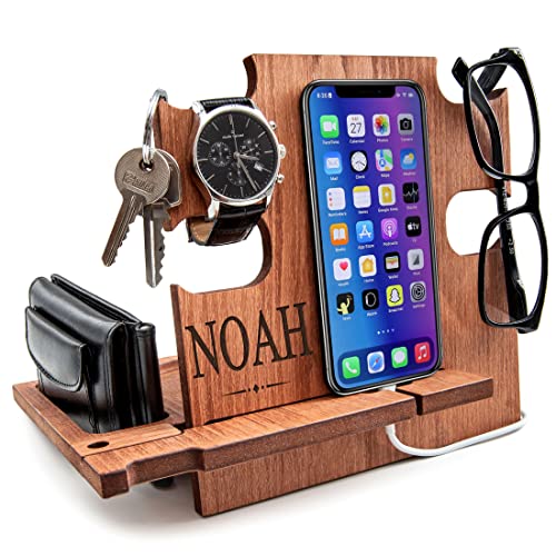 Personalisierte Dockingstation, Smartphone-Ständer - Nachttischhalter aus Holz, Geschenkidee für Männer von GRETAOTO