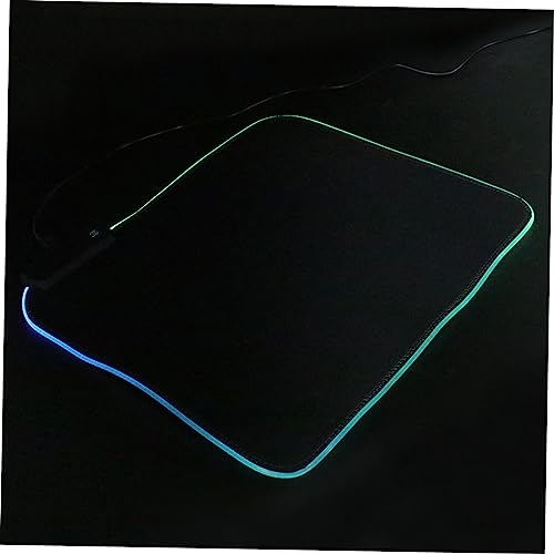 Gadpiparty RGB Gaming Mauspad Wasserdichtes Computer Mousepad Leuchtende RGB Hintergrundbeleuchtung Für Gaming Und Büroarbeit rutschfeste Unterseite Gadpiparty RGB Gaming Mauspad Wasserdichtes Computer Mousepad Leuchtende RGB Hintergrundbeleuchtung Für Gaming Und Büroarbeit rutschfeste Unterseite von Gadpiparty