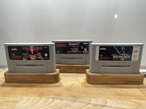 Generisch 3X Aufsteller passend für je 1x SNES PAL Spiele - Echtes Eichenholz von Generisch