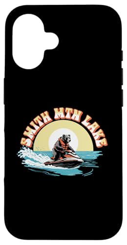 Smith Mountain Lake Black Bear on Personal Watercraft Funny Hülle für iPhone 16 Smith Mountain Lake Black Bear on Personal Watercraft Funny Hülle für iPhone 16 von Giant Step Design Co.