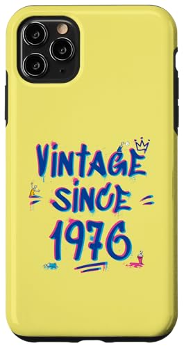1976 Vintage Graffiti Glitch - 49 Years of Style Hülle für iPhone 11 Pro Max von Glitch Graffiti Style Graphic Design For Men Women