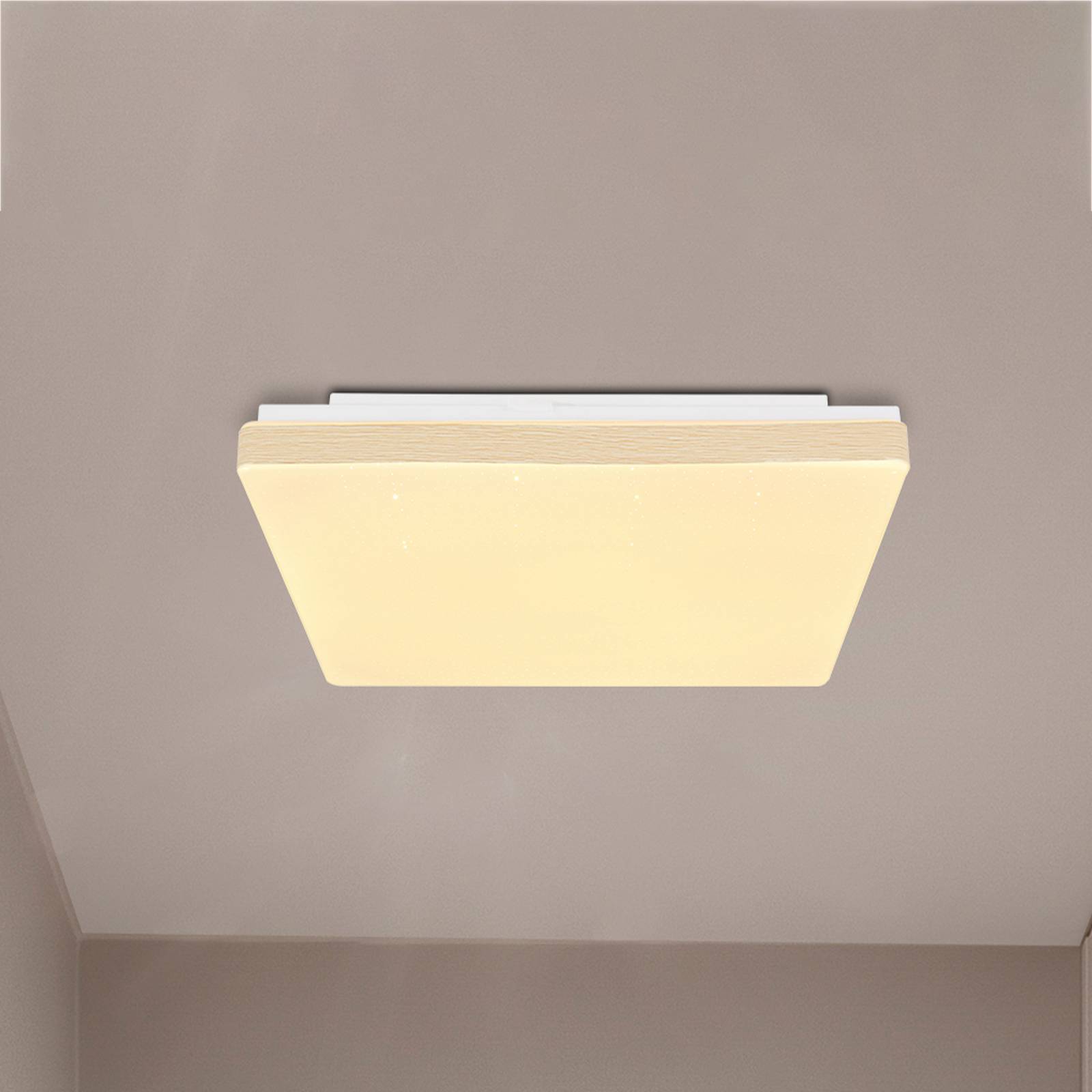 LED-Deckenleuchte Raina in eckiger Form, holzoptik LED-Deckenleuchte Raina in eckiger Form, holzoptik von Globo