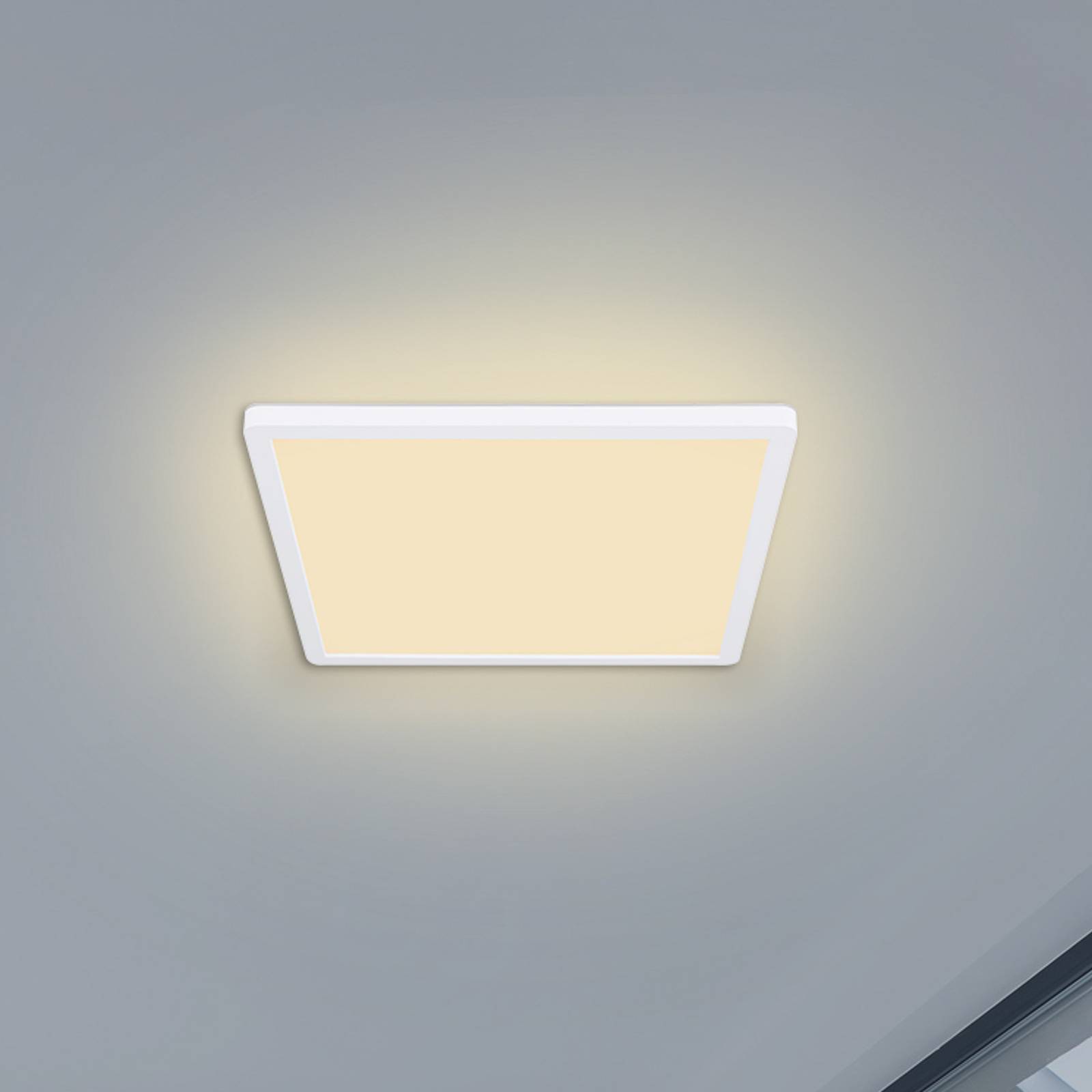 LED-Deckenleuchte Sapana, eckig, dimmbar, weiß LED-Deckenleuchte Sapana, eckig, dimmbar, weiß von Globo