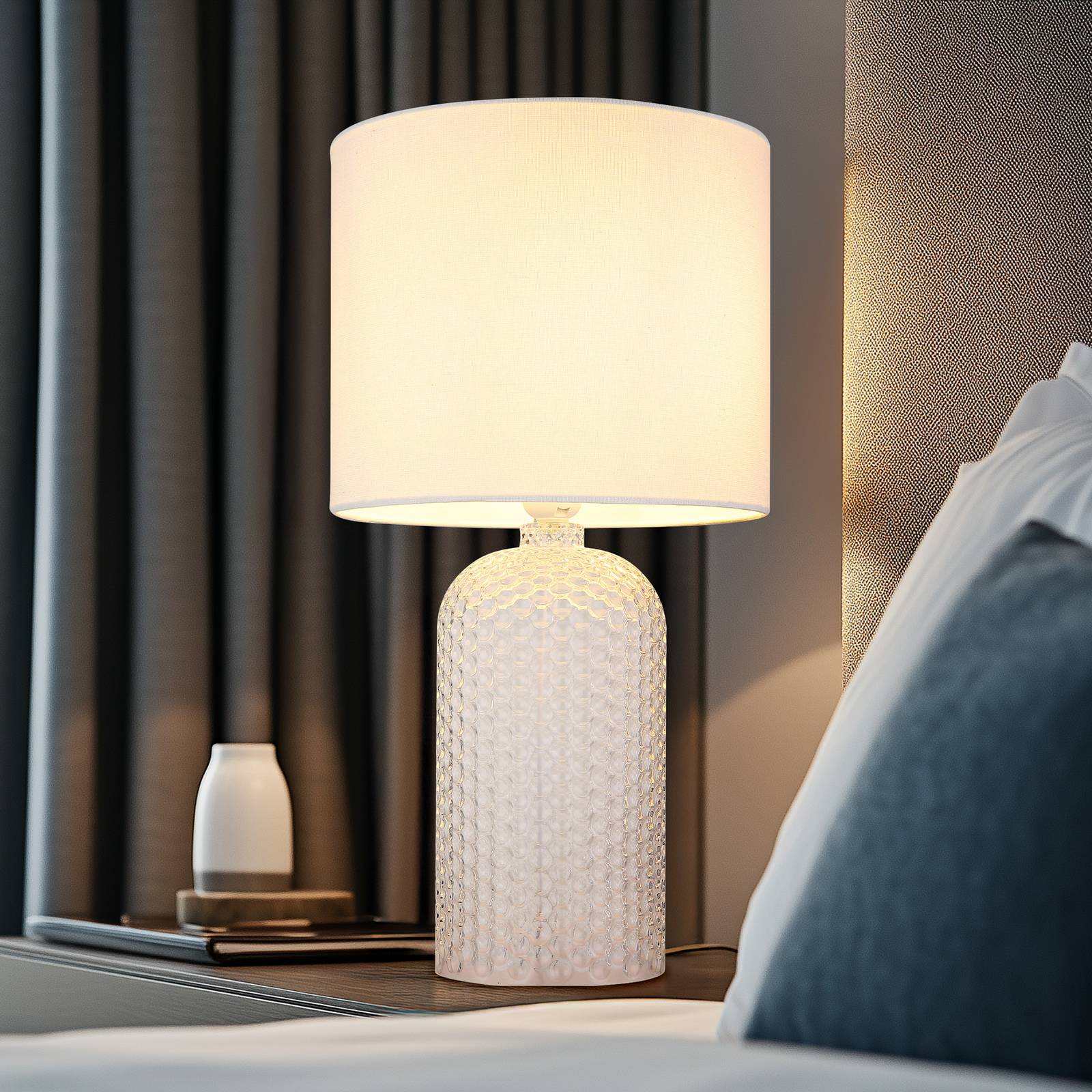 Tischlampe Sofia, weiß, Höhe 50 cm, Stoff/Glas Tischlampe Sofia, weiß, Höhe 50 cm, Stoff/Glas von Globo