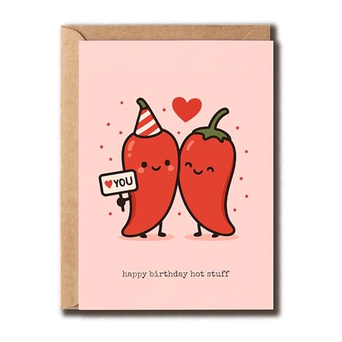 GoGi93Art Happy Birthday Hot Stuff Karte – Hot Chili Karte – Wortspiel Geburtstag – witziger Gruß – süßer Valentinstag – Liebe – Freund – Freundin GoGi93Art Happy Birthday Hot Stuff Karte – Hot Chili Karte – Wortspiel Geburtstag – witziger Gruß – süßer Valentinstag – Liebe – Freund – Freundin von GoGi93Art