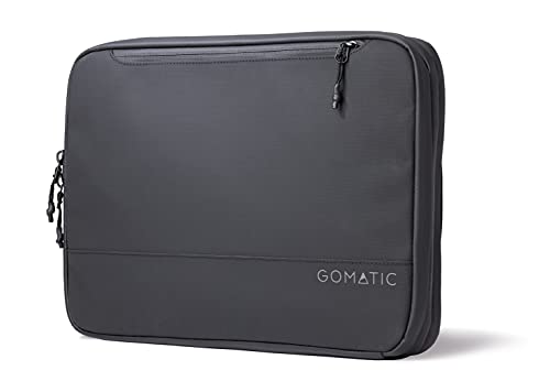 Gomatic Tech Case für Laptops bis 15 Zoll (38.1 cm) | Notebook-Tasche | Laptop-Tasche | Tablet-Tasche | Tech Organizer | Umhänge-Tasche | Elektronik-Tasche | Kabel-Tasche - wasserabweisend von Gomatic