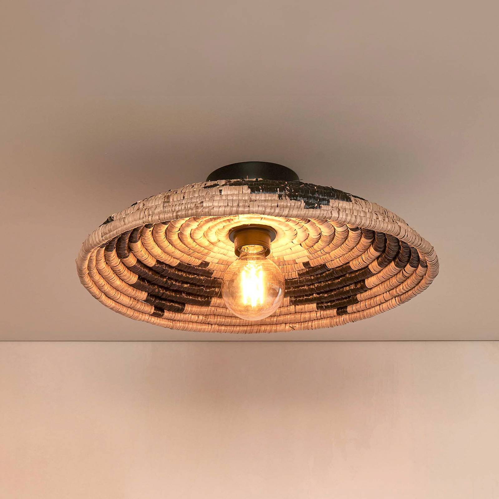 GOOD & MOJO Deckenlampe Andros, schwarz/natur/weiß, Ø 45 cm GOOD & MOJO Deckenlampe Andros, schwarz/natur/weiß, Ø 45 cm von Good & Mojo