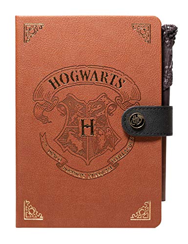 Grupo Erik Harry Potter Notebook - Notizbuch mit Zauberstab Kugelschreiber - Dotted Bullet Journal Hogwarts - Hard Cover Notizblock - Tagebuch A5 von Grupo Erik