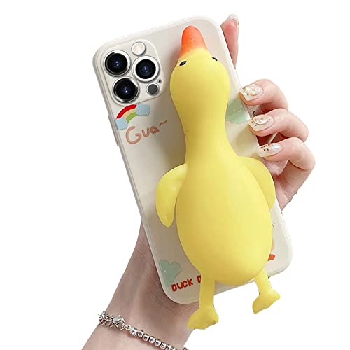 Guppy Kompatibel mit iPhone 15 Pro Max Hülle, Cartoon Cute Squishy 3D Finger Pinch Duck Funny Squeeze Sensory Stress Reliever Dekompression Soft Bumper Stoßfest Schutzhülle 6,7 Zoll Gelb von Guppy